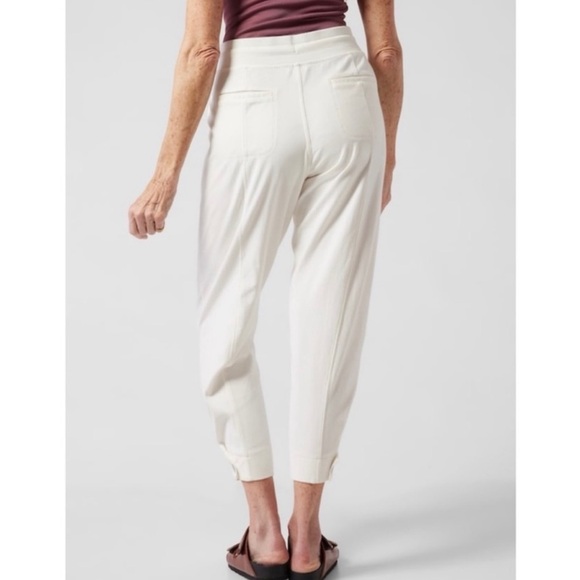 Athleta Joggers Women's Small Farallon Weekender Pant Off White Adjustable Cuff - Picture 4 of 10